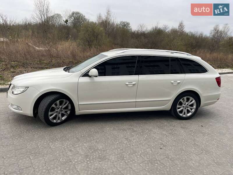 Универсал Skoda Superb 2010 в Львове