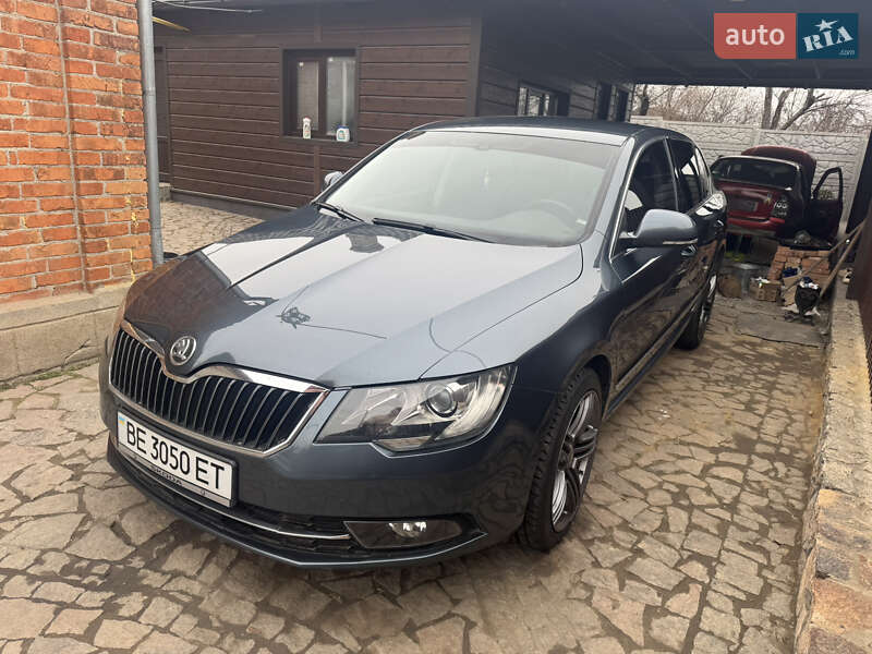 Лифтбек Skoda Superb 2013 в Первомайске