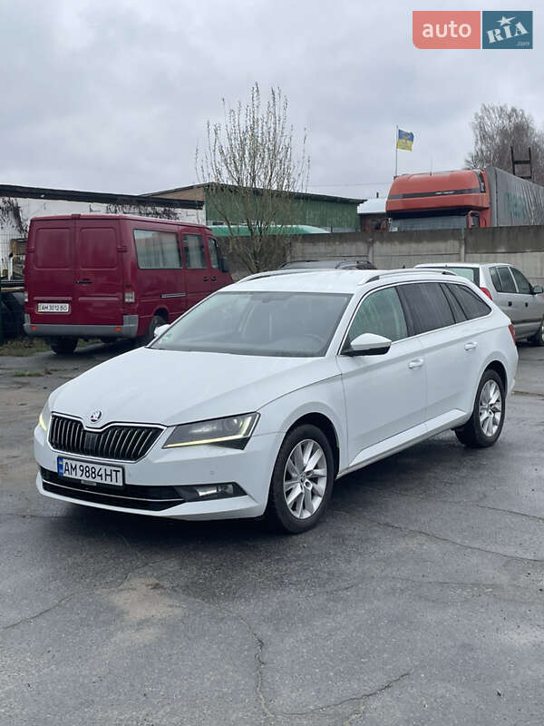 Универсал Skoda Superb 2016 в 