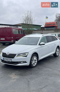 Універсал Skoda Superb 2016 в 