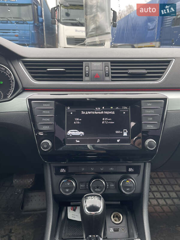 Універсал Skoda Superb 2016 в Звягелі