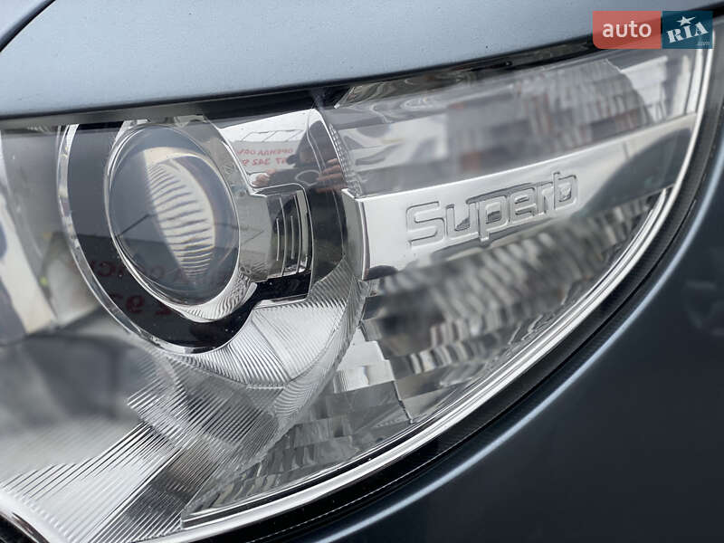 Ліфтбек Skoda Superb 2009 в Луцьку