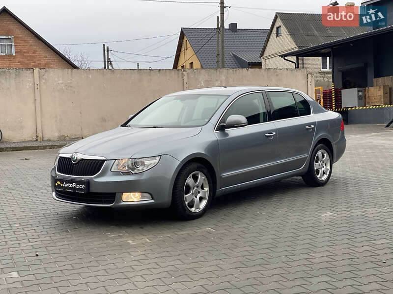 Ліфтбек Skoda Superb 2009 в Луцьку