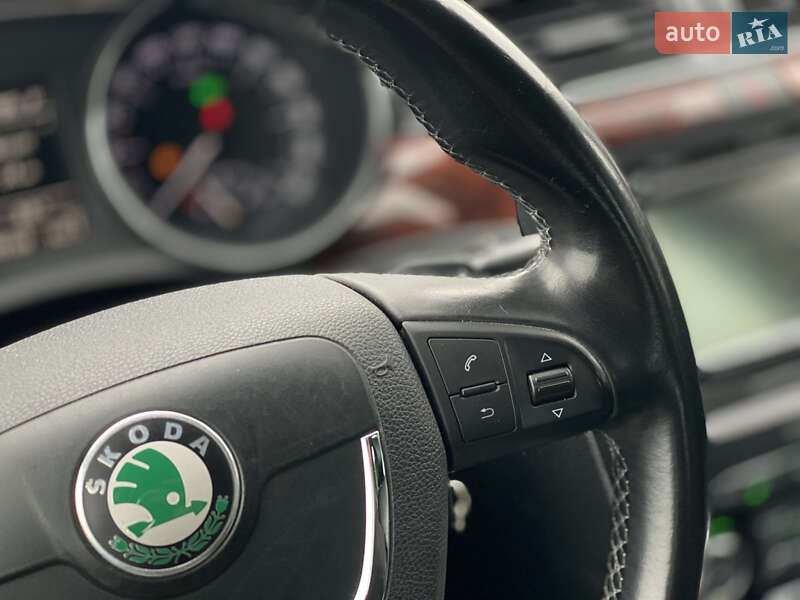 Ліфтбек Skoda Superb 2009 в Луцьку