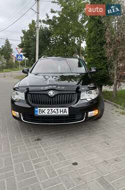 Skoda Superb 2010 Skoda Superb 2010