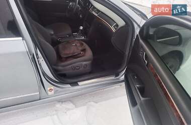 Лифтбек Skoda Superb 2009 в 
