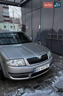 Ліфтбек Skoda Superb 2007 в Хмельницькому