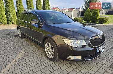 Універсал Skoda Superb 2012 в Тернополі