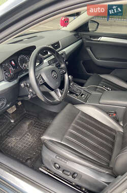 Універсал Skoda Superb 2016 в 