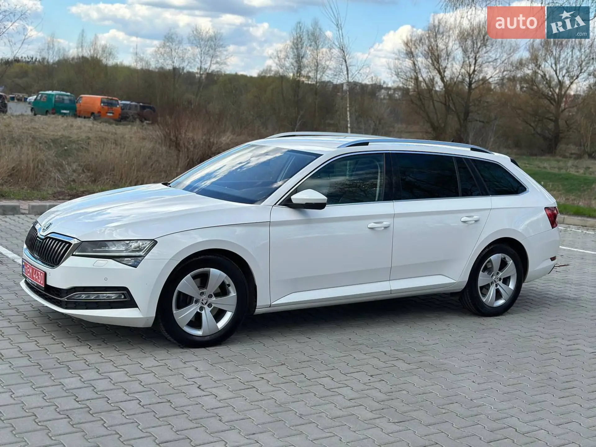 2019 Skoda Superb - мініатюра 7