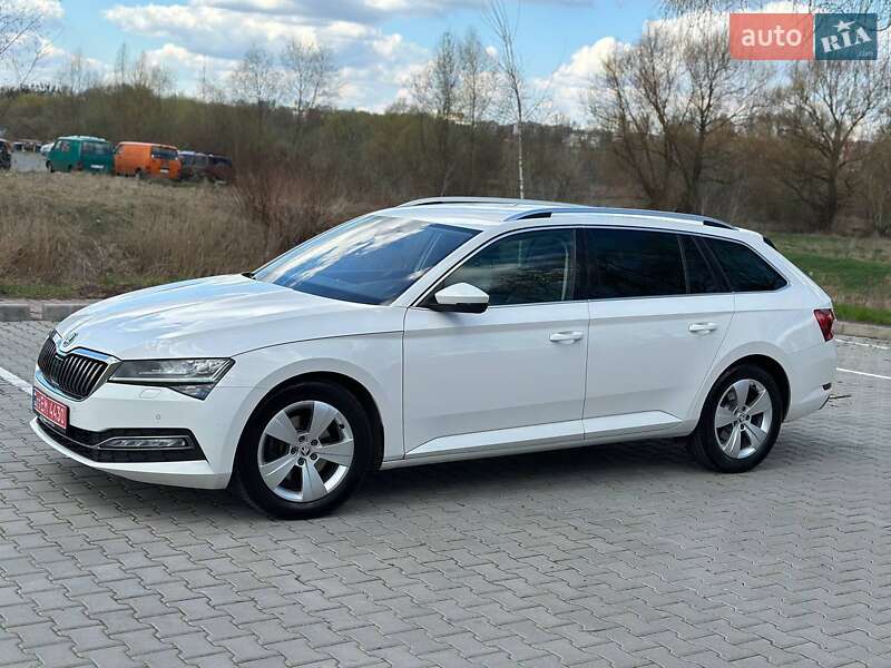 Універсал Skoda Superb 2019 в Хмельницькому
