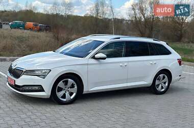 Універсал Skoda Superb 2019 в 