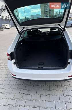 Універсал Skoda Superb 2019 в 