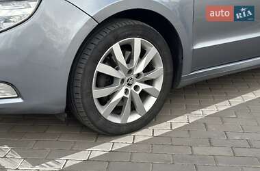 Лифтбек Skoda Superb 2009 в 