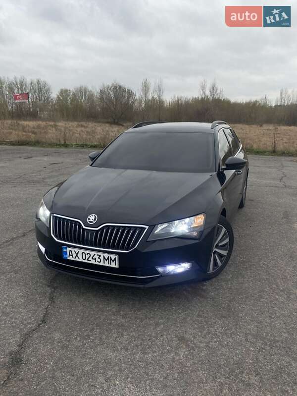 Универсал Skoda Superb 2018 в Харькове