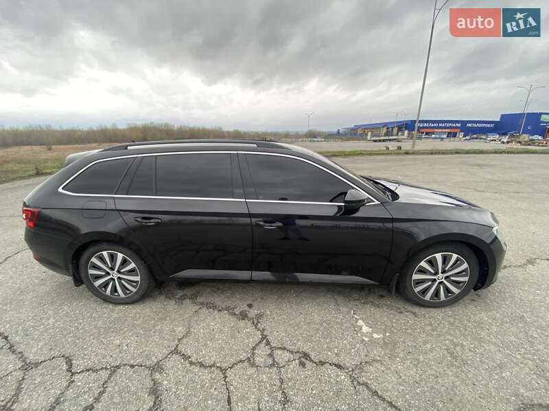 Универсал Skoda Superb 2018 в Харькове
