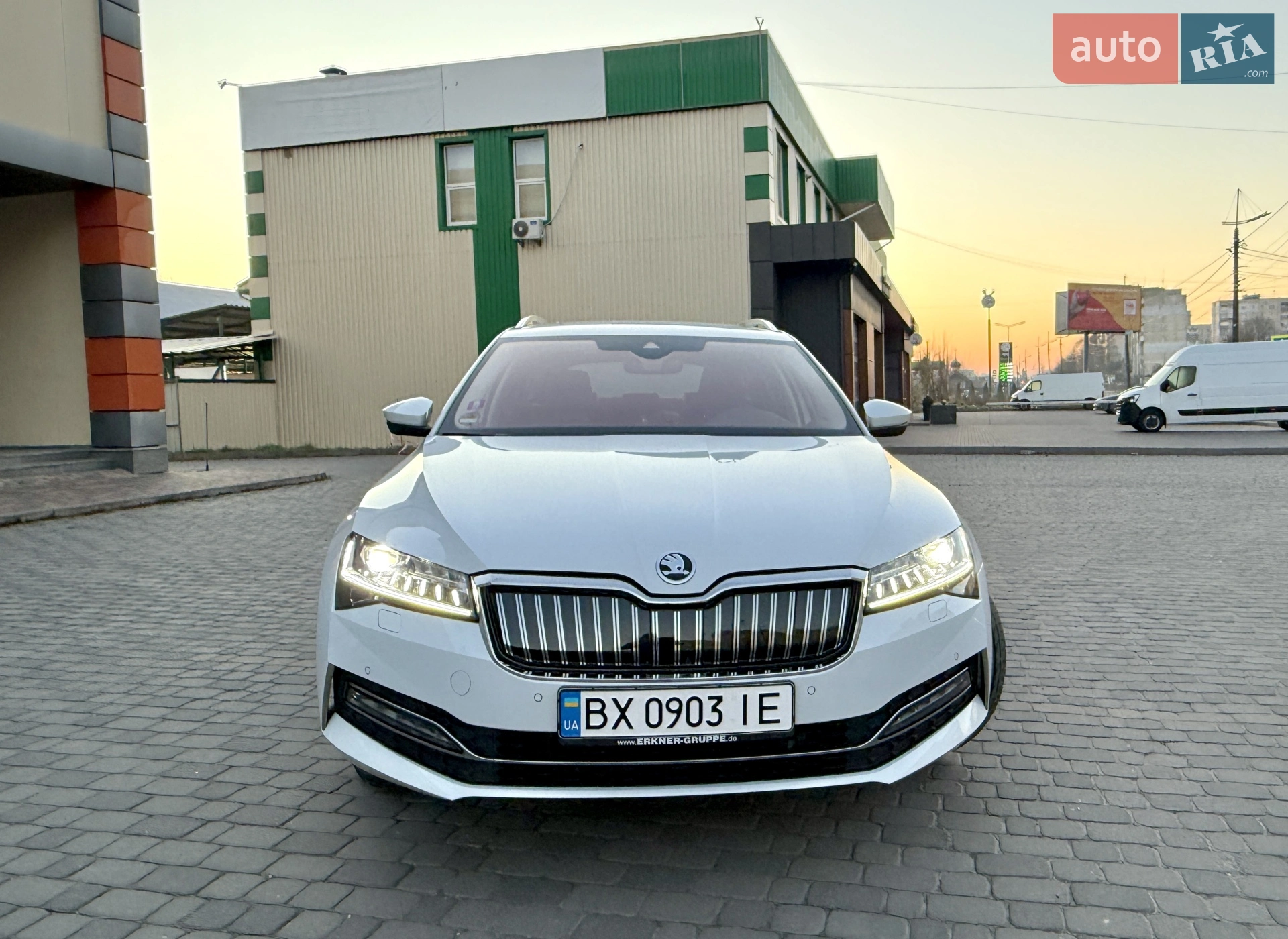 2020 Skoda Superb - мініатюра 10