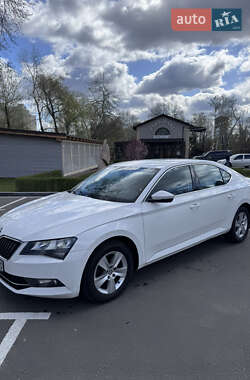 Skoda Superb 2015