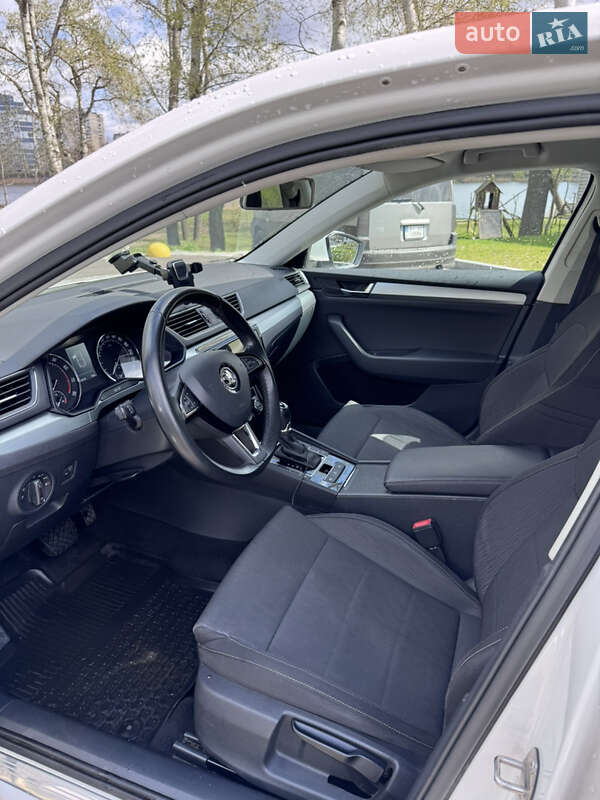 Ліфтбек Skoda Superb 2015 в Києві фото 19 Ліфтбек Skoda Superb 2015 в Києві