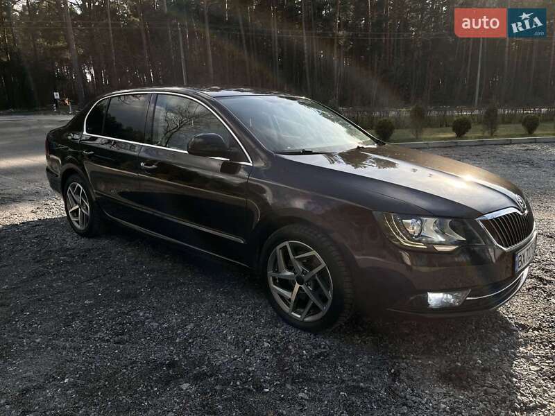 Ліфтбек Skoda Superb 2013 в Славуті