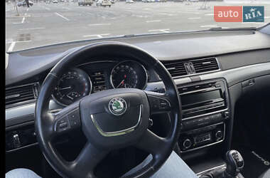 Ліфтбек Skoda Superb 2009 в 