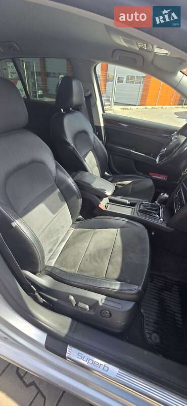 Ліфтбек Skoda Superb 2013 в Луцьку