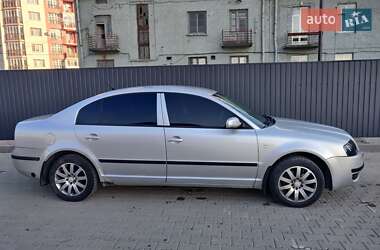 Лифтбек Skoda Superb 2006 в 