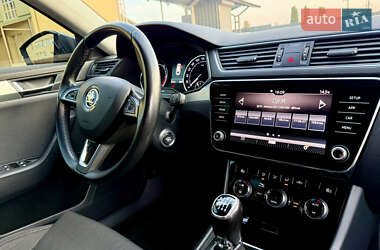 Универсал Skoda Superb 2018 в 