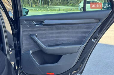 Універсал Skoda Superb 2021 в 