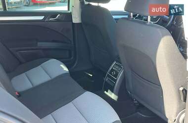 Ліфтбек Skoda Superb 2011 в 