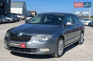 Skoda Superb 2011 Skoda Superb 2011