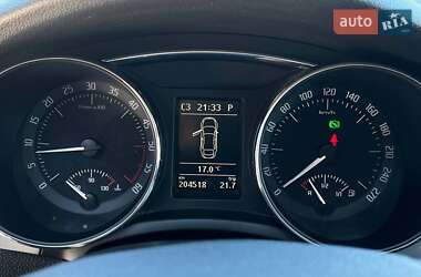 Ліфтбек Skoda Superb 2011 в 