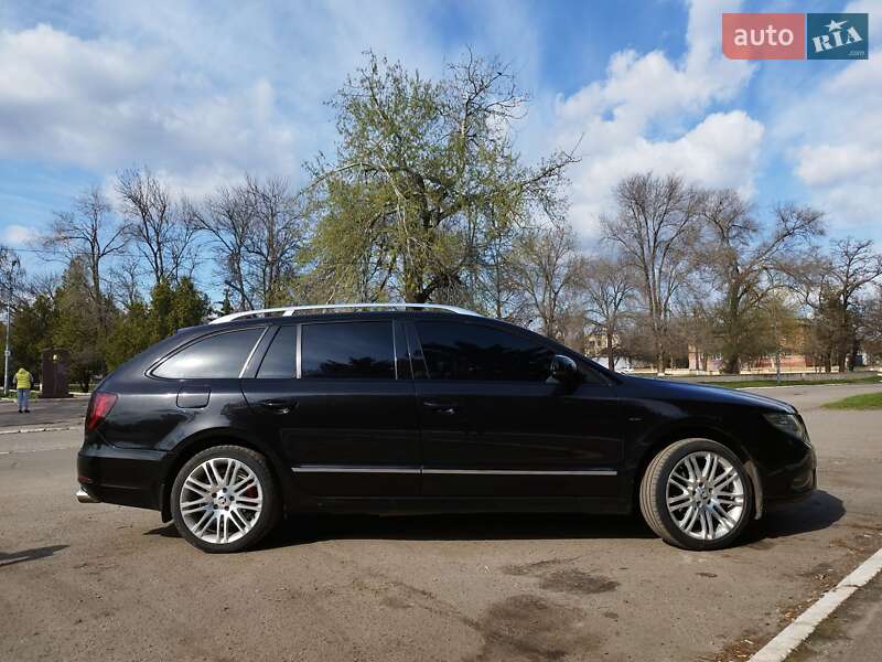 Универсал Skoda Superb 2011 в Каменском