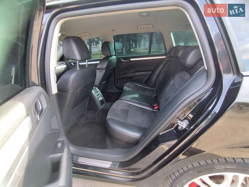 Универсал Skoda Superb 2011 в Каменском