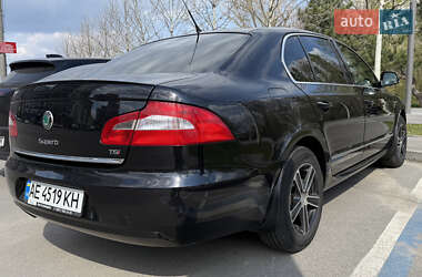 Лифтбек Skoda Superb 2008 в 