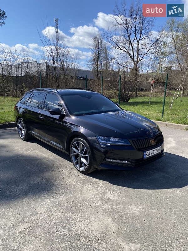 Универсал Skoda Superb 2020 в 