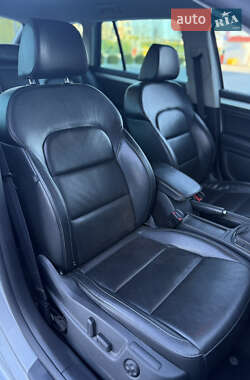 Універсал Skoda Superb 2013 в 