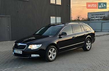 Универсал Skoda Superb 2013 в 
