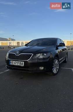 Лифтбек Skoda Superb 2013 в 