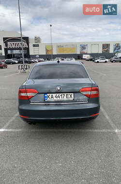 Лифтбек Skoda Superb 2013 в 