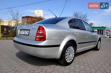 Лифтбек Skoda Superb 2005 в 
