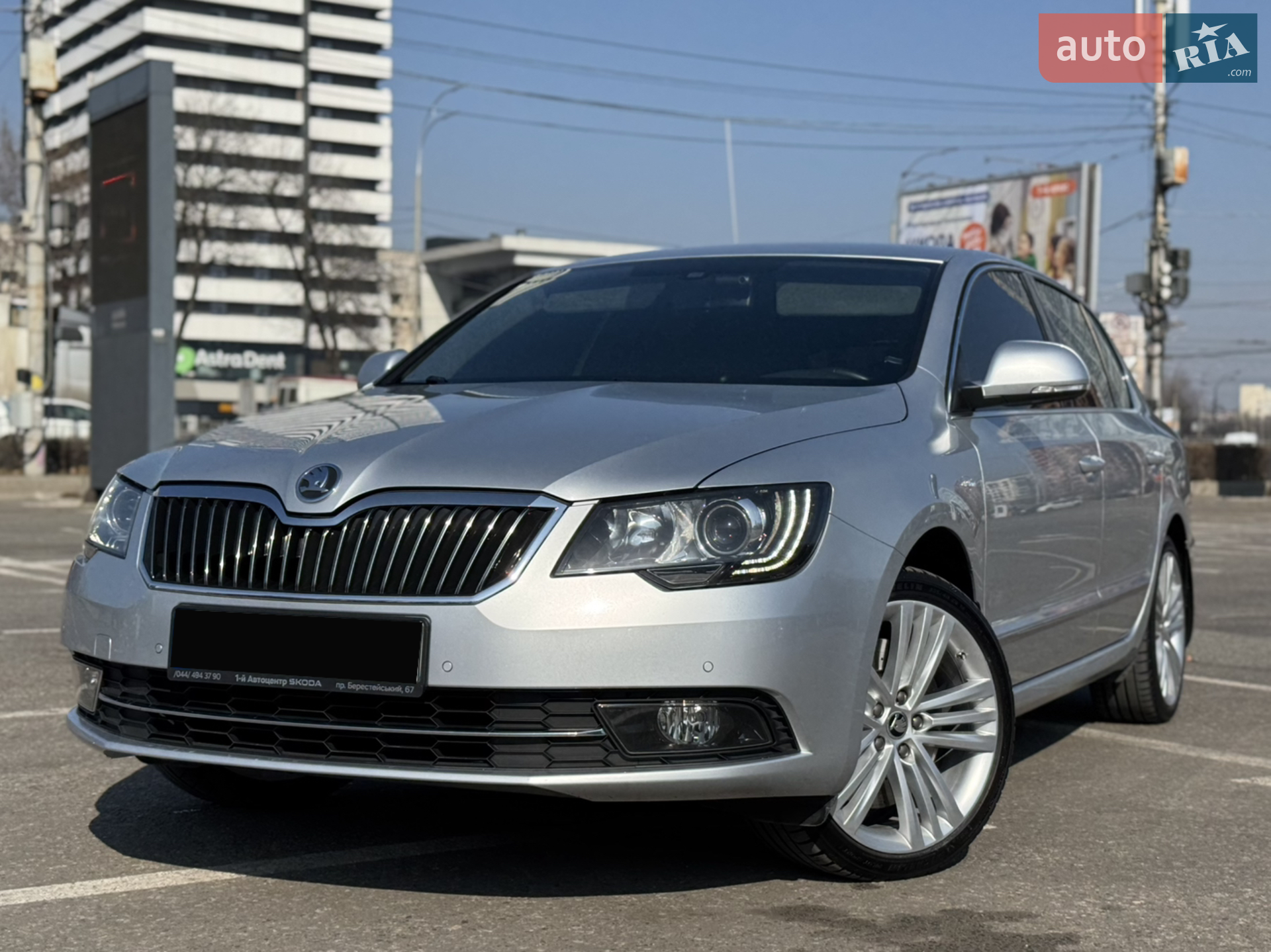 2013 Skoda Superb - мініатюра 18