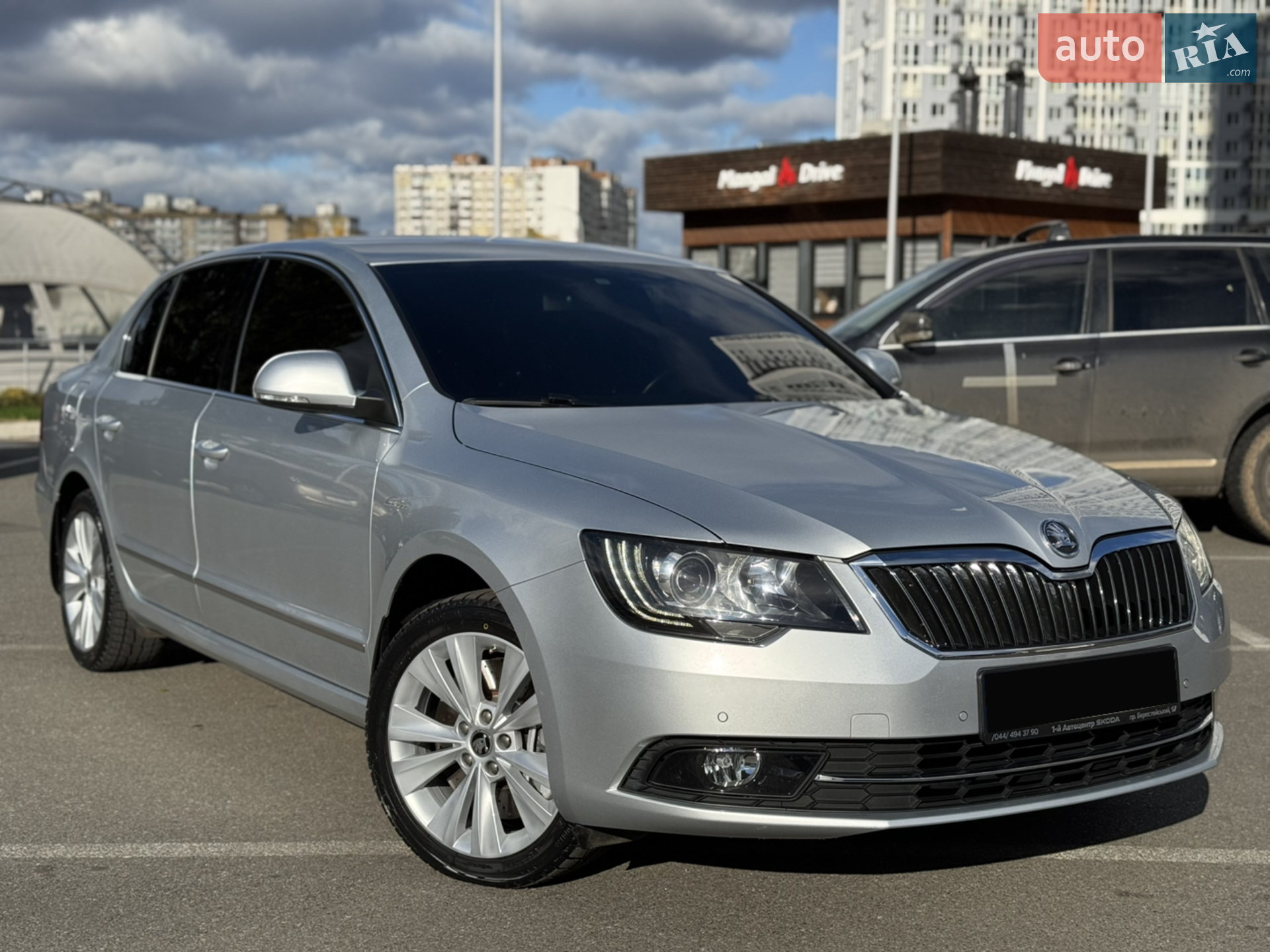 2013 Skoda Superb - мініатюра 19
