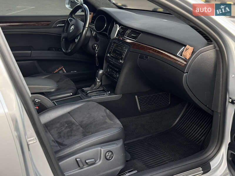 Лифтбек Skoda Superb 2013 в Киеве фото 37 Лифтбек Skoda Superb 2013 в Киеве