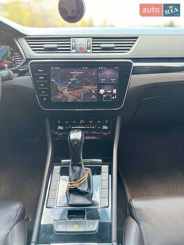 Ліфтбек Skoda Superb 2016 в Дніпрі