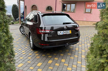 Универсал Skoda Superb 2019 в 