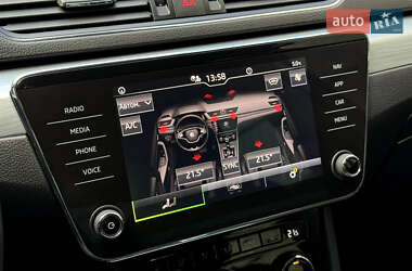 Лифтбек Skoda Superb 2022 в 