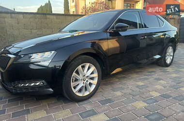 Ліфтбек Skoda Superb 2020 в Львові