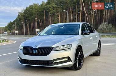 Лифтбек Skoda Superb 2020 в 