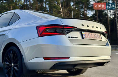 Лифтбек Skoda Superb 2020 в 